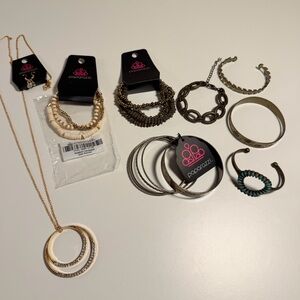 NEW 8 Pc Lot Paparazzi Gold & Antique Gold Necklaces, Earrings & Bracelets Love